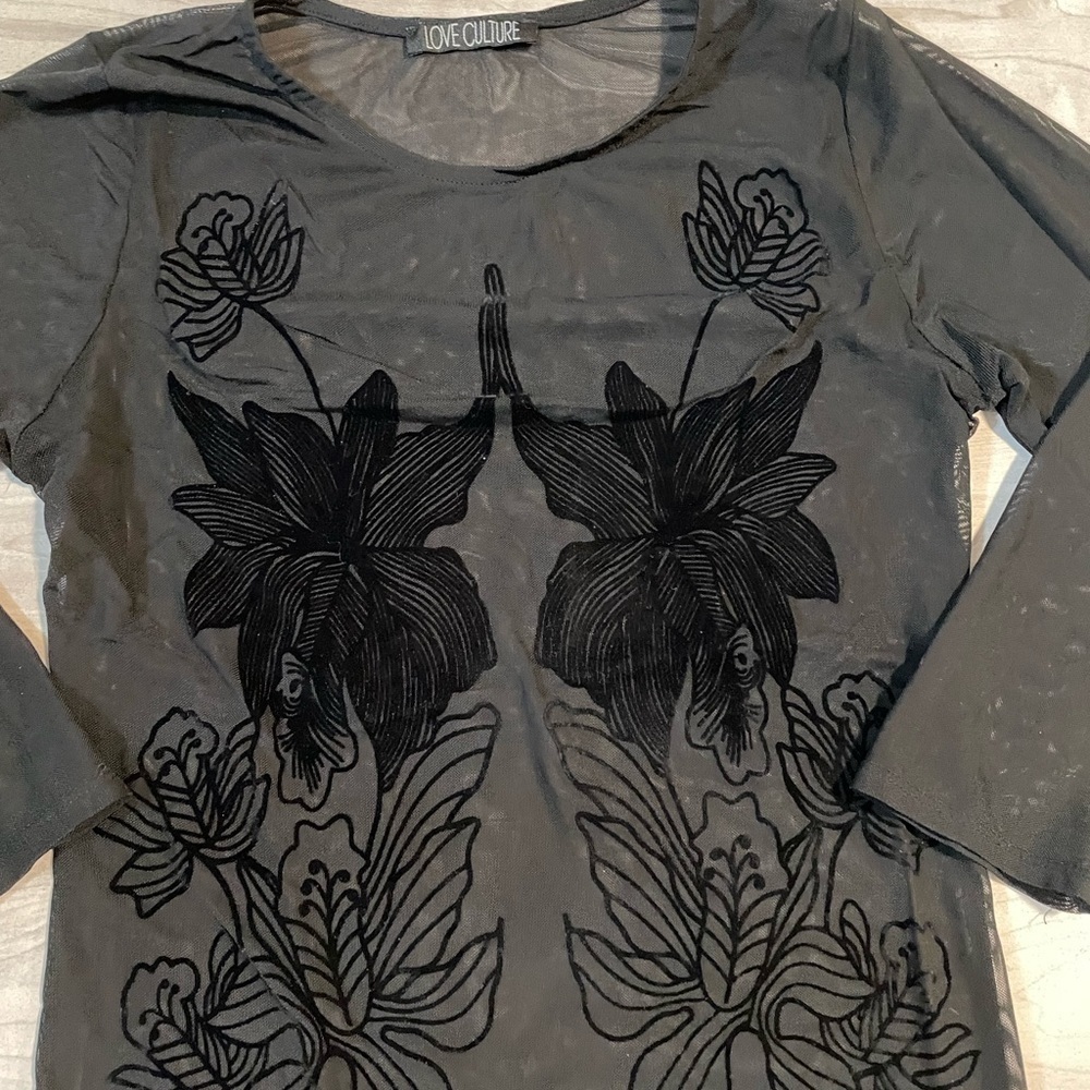 LOVE CULTURE Sheer Black Floral Long Sleeve Onesie -See Measurements - Picture 3 of 13